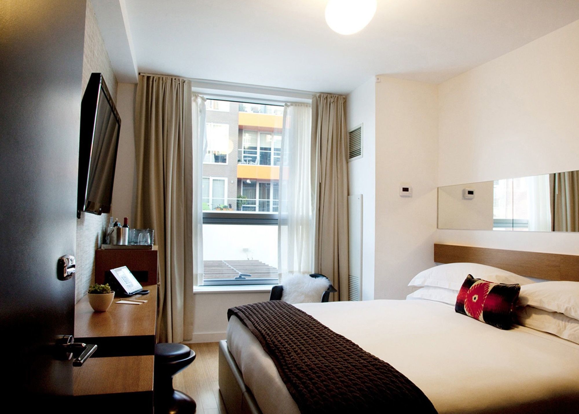 Coda Williamsburg Нью-Йорк Экстерьер фото